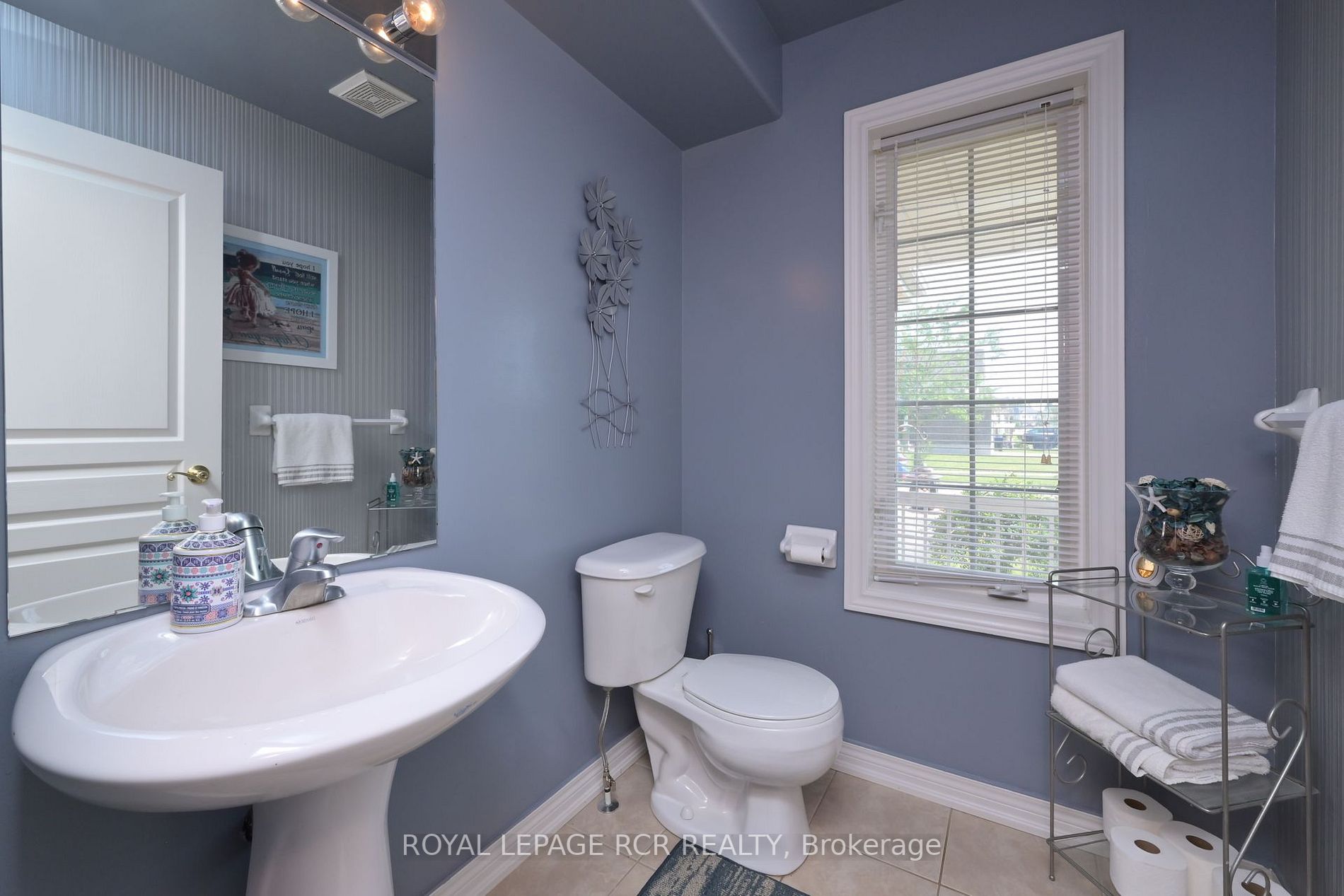 36 Anderson Rd