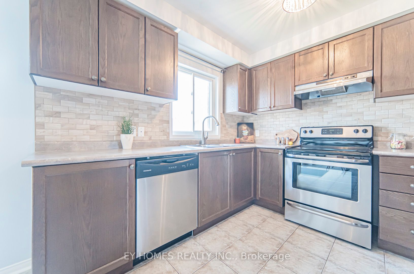 174 Orr Dr