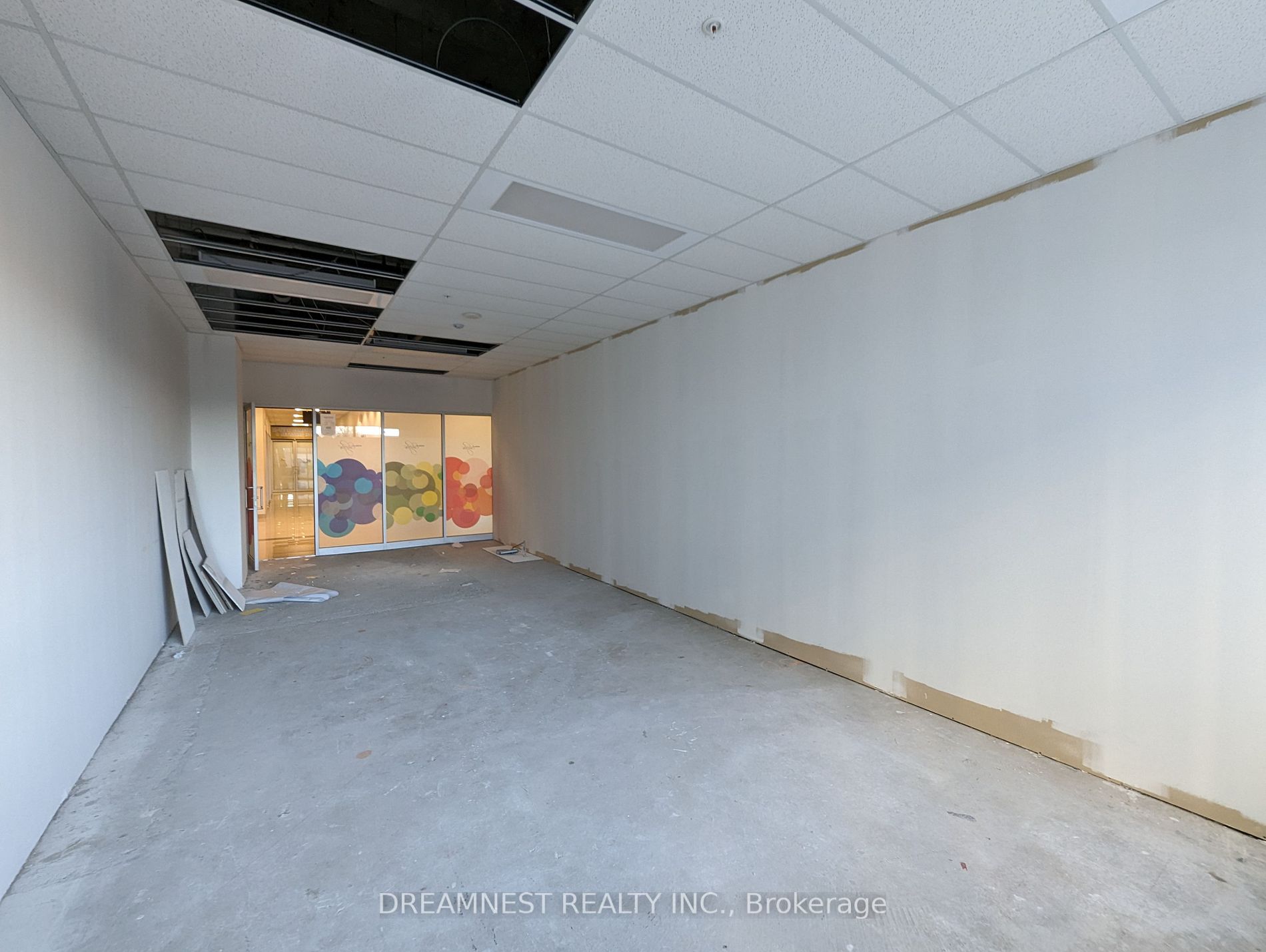 7163 Yonge St, #277
