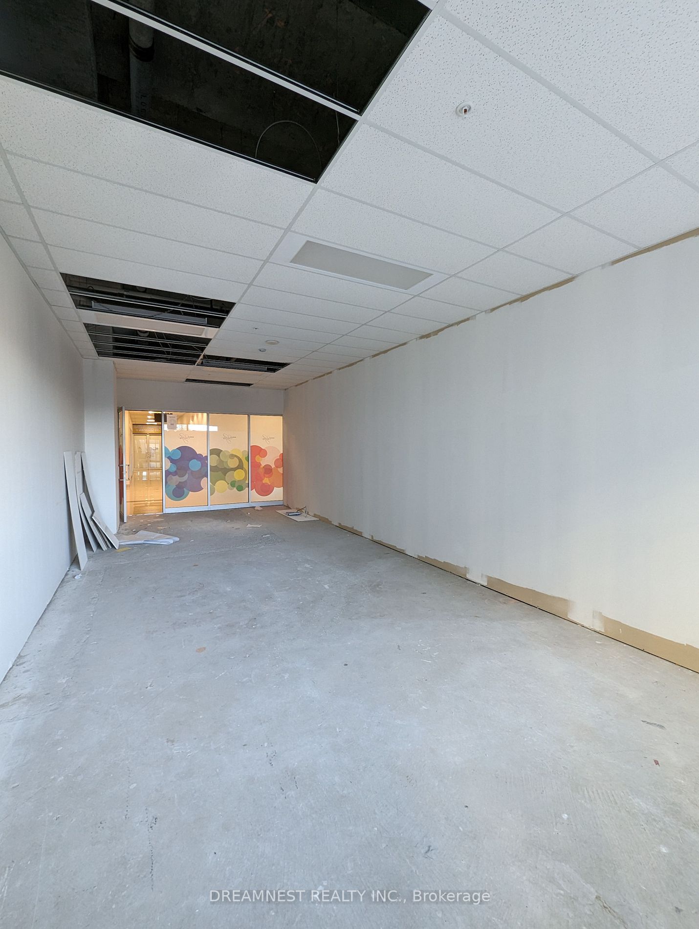 7163 Yonge St, #277