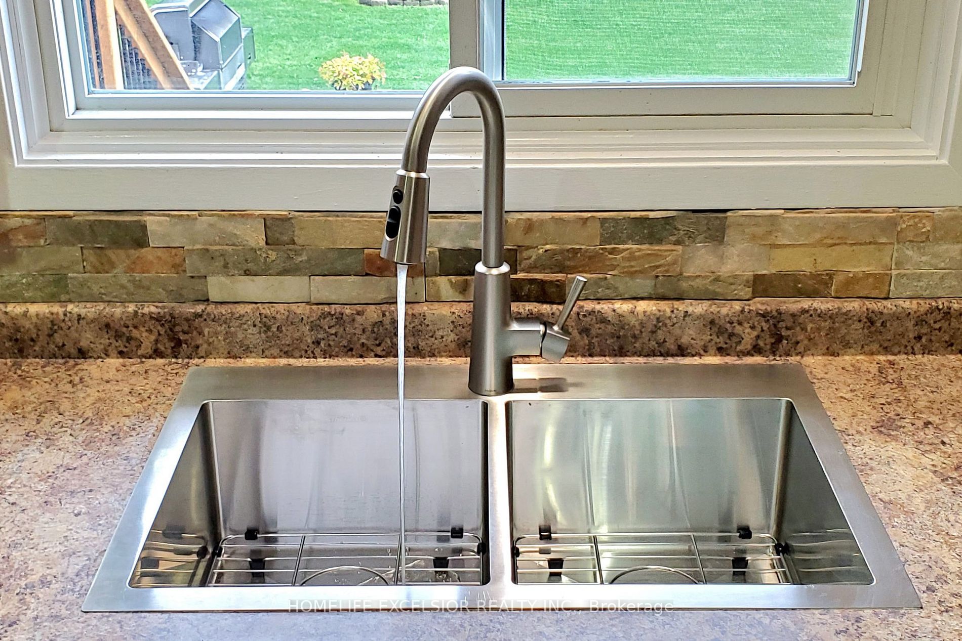 2841 Clarkesville Street