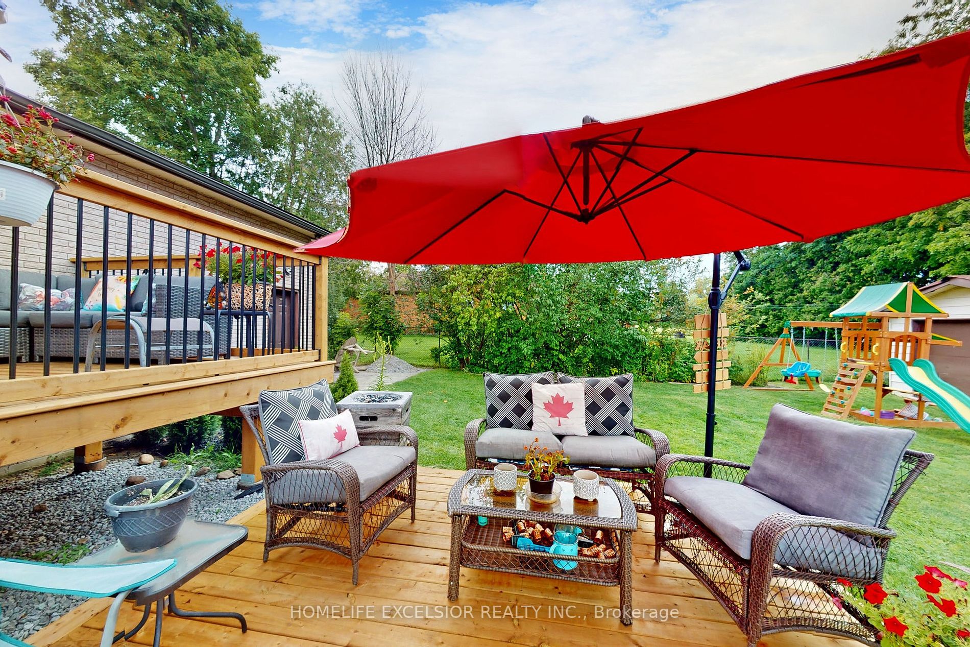 2841 Clarkesville Street