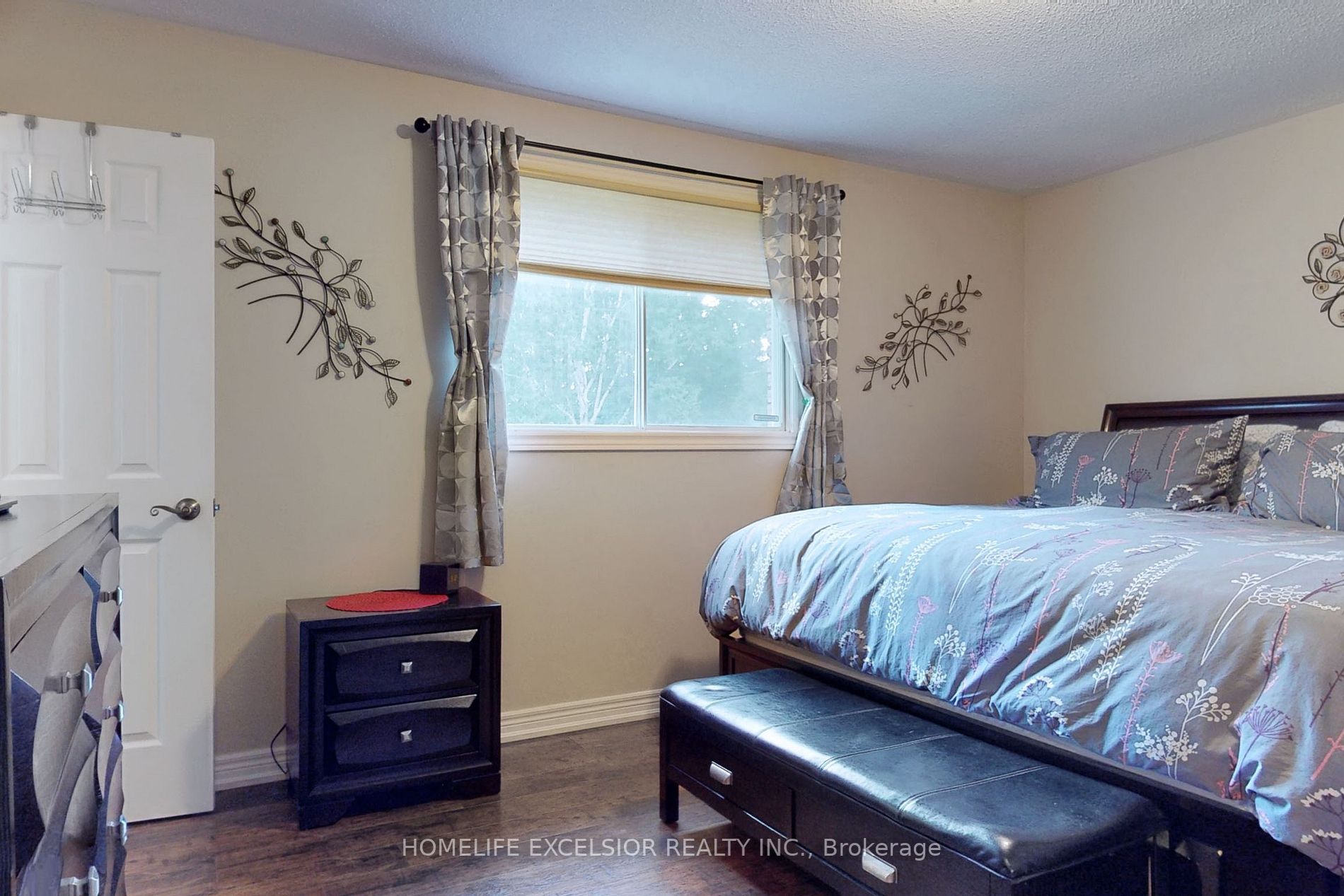 2841 Clarkesville Street