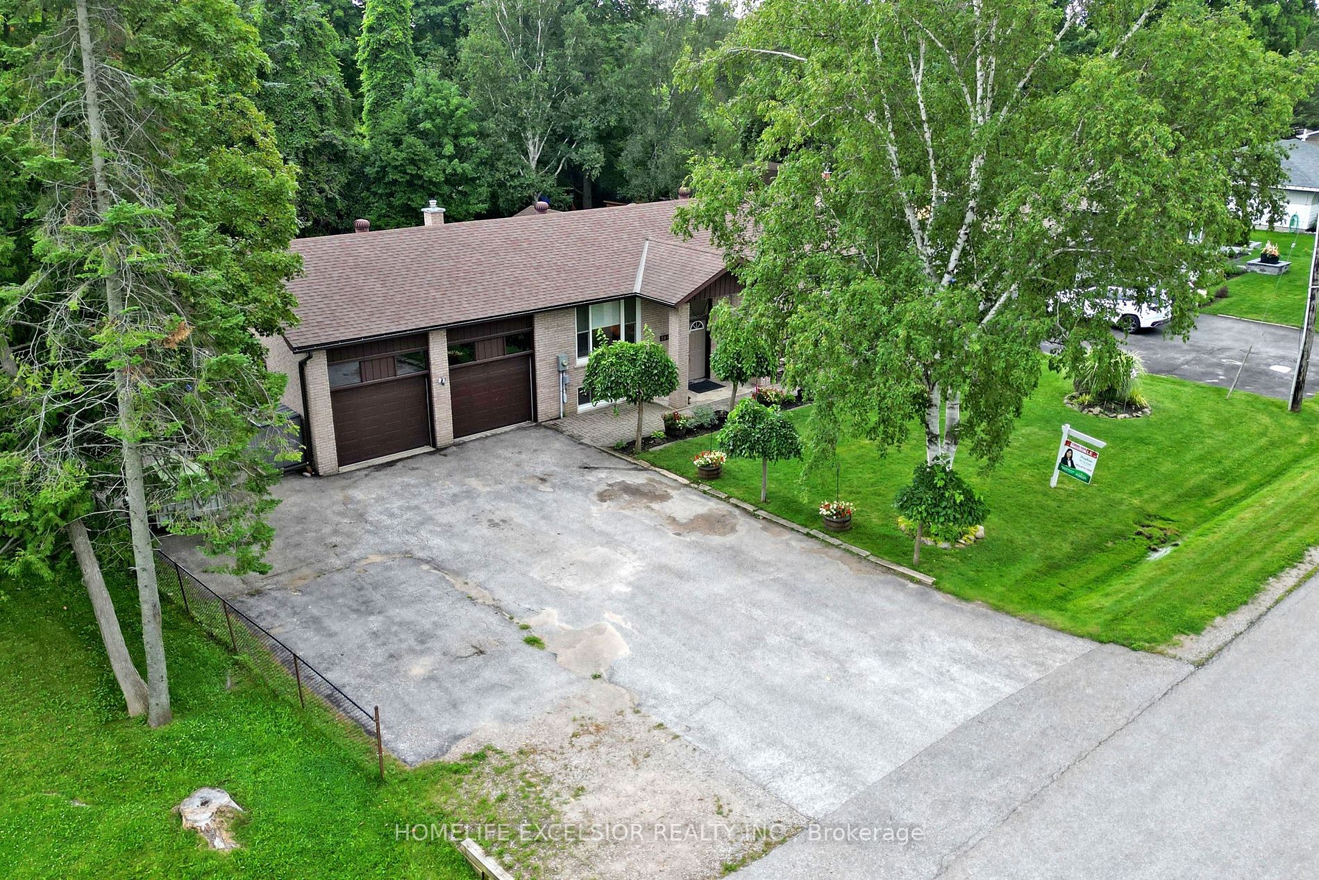 2841 Clarkesville Street