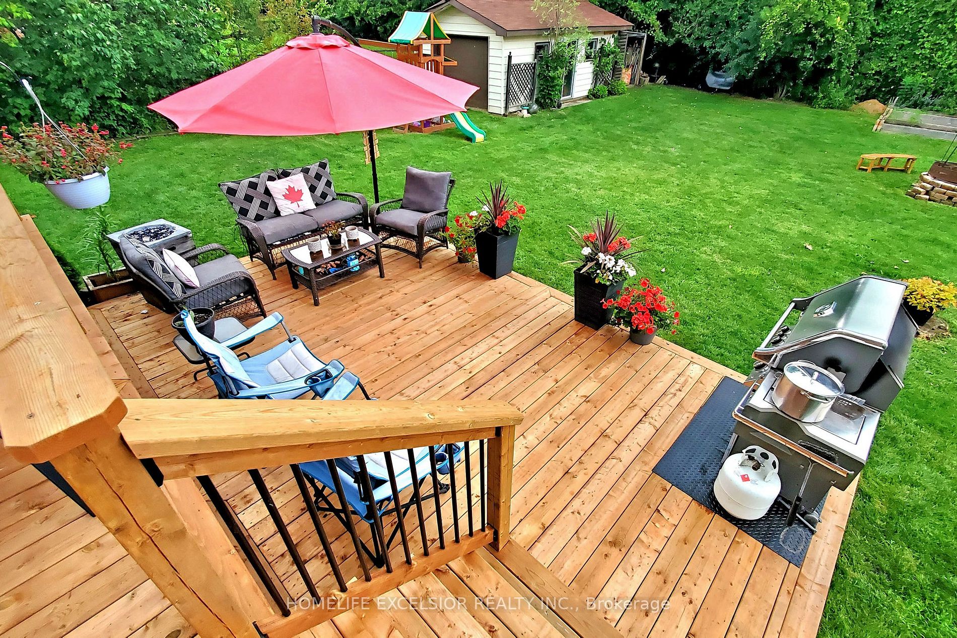 2841 Clarkesville Street