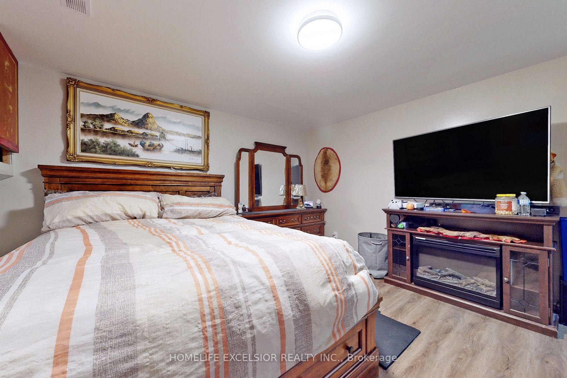 2841 Clarkesville Street