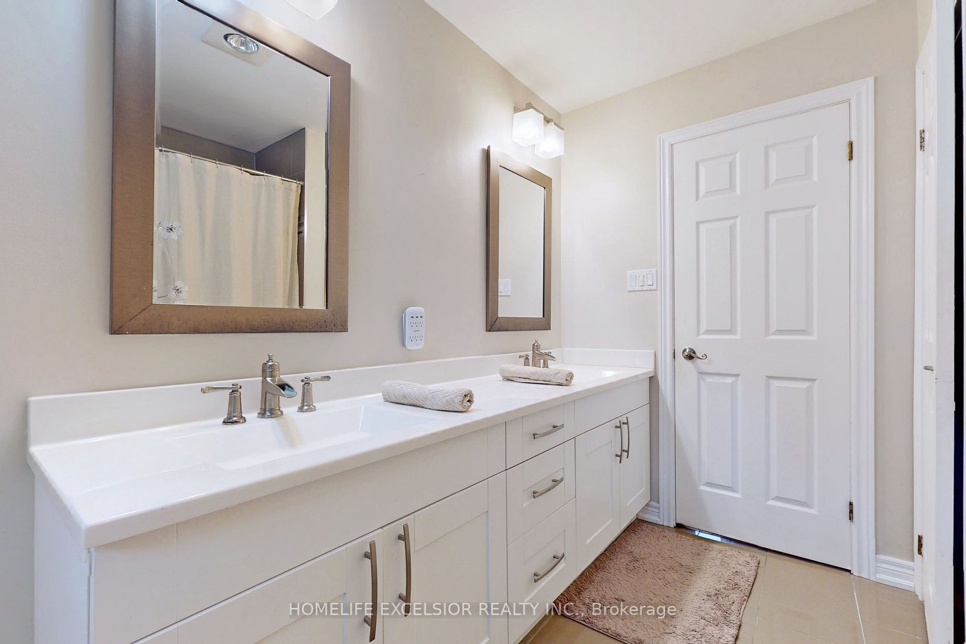 2841 Clarkesville Street