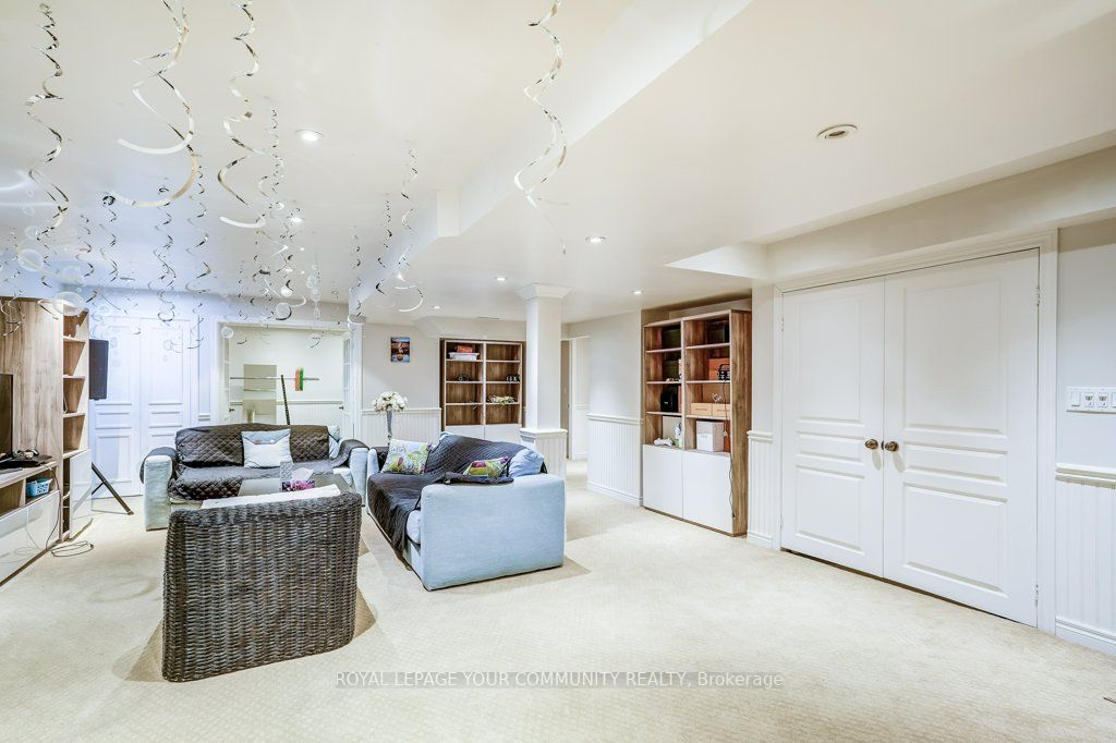 268 Thornhill Woods Drive