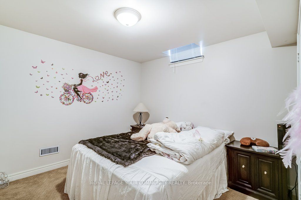 268 Thornhill Woods Drive