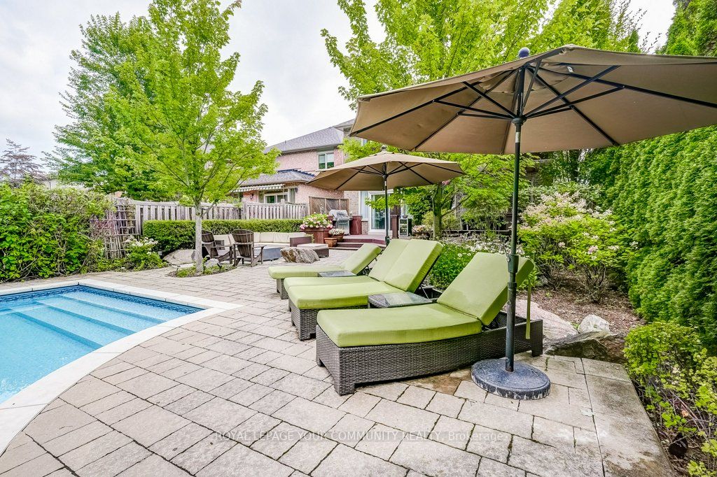 268 Thornhill Woods Drive