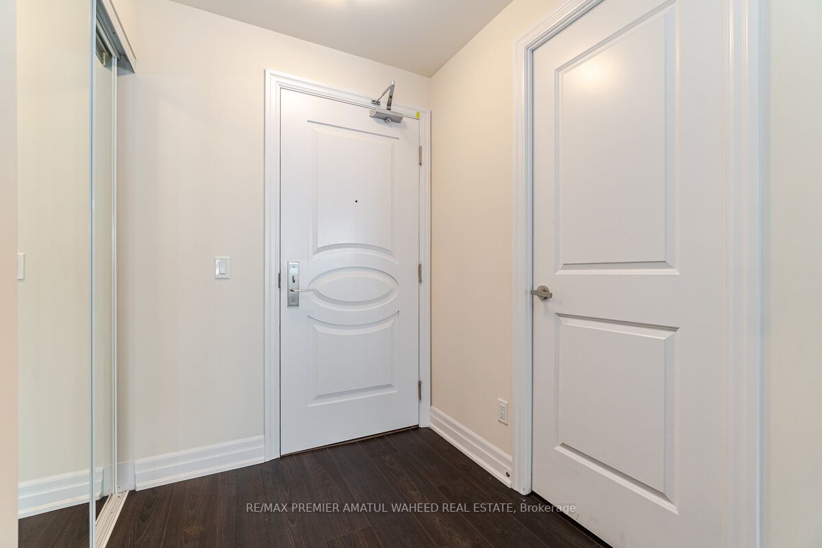 9075 Jane St, #1907