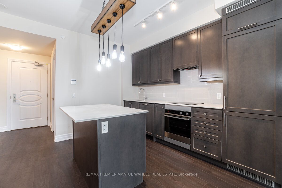 9075 Jane St, #1907