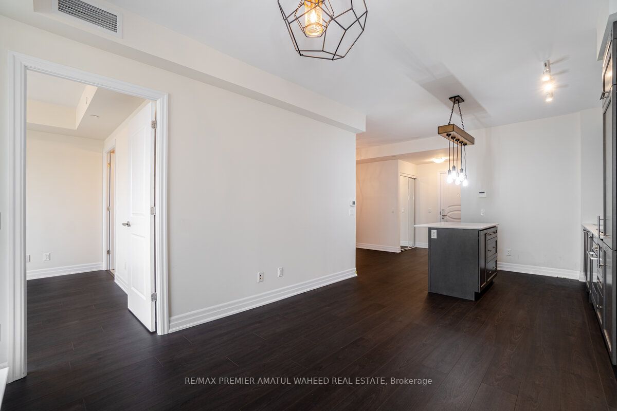 9075 Jane St, #1907