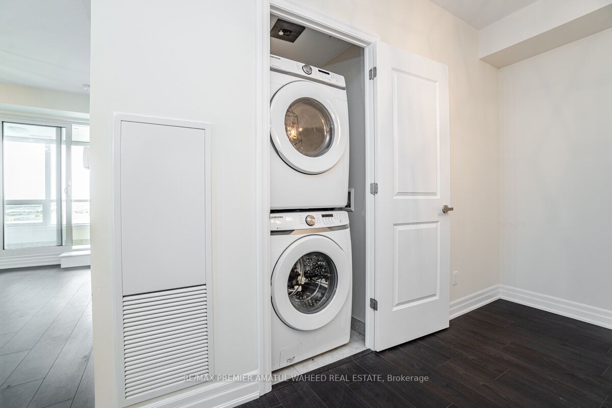 9075 Jane St, #1907
