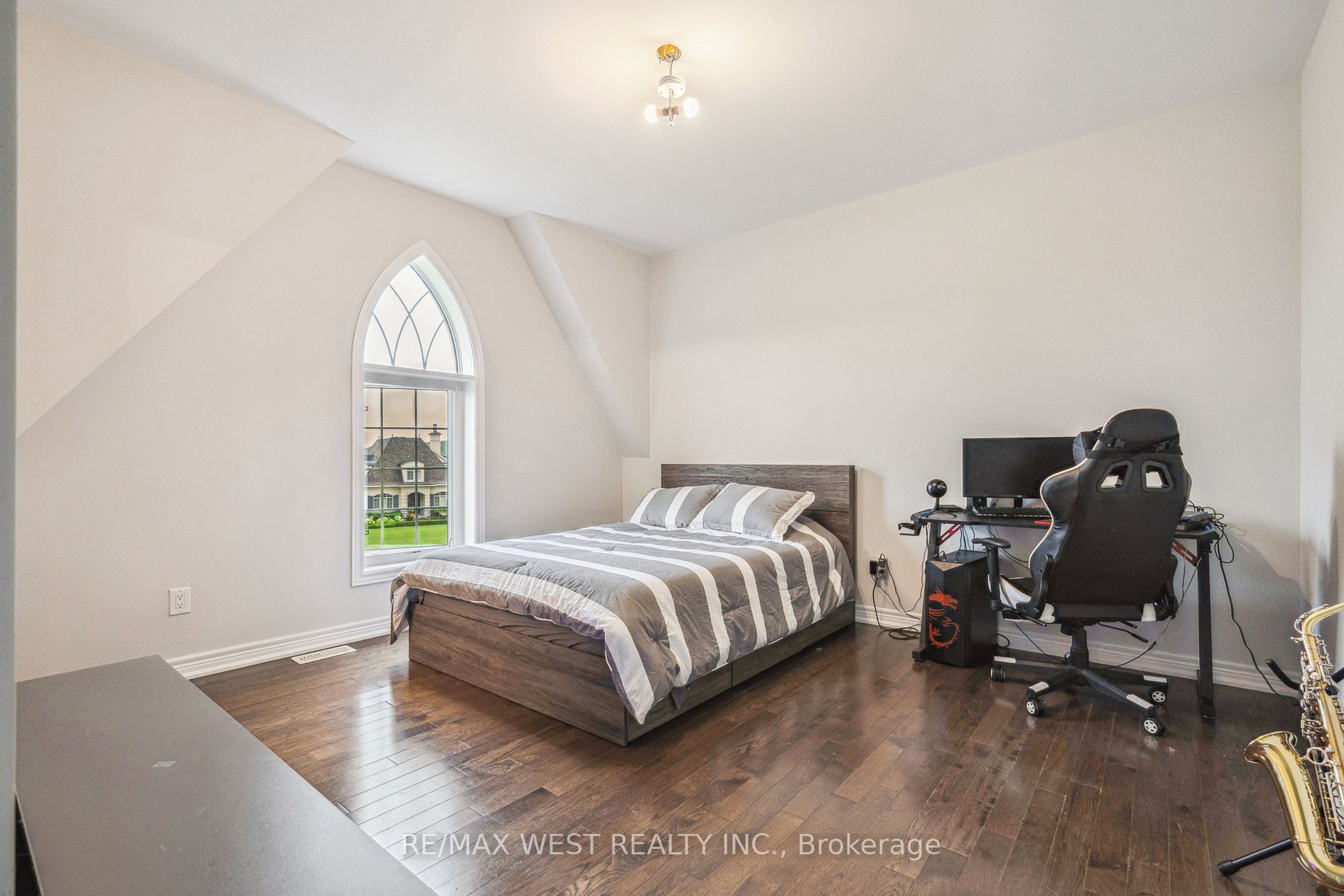 184 Pine Hill Rd