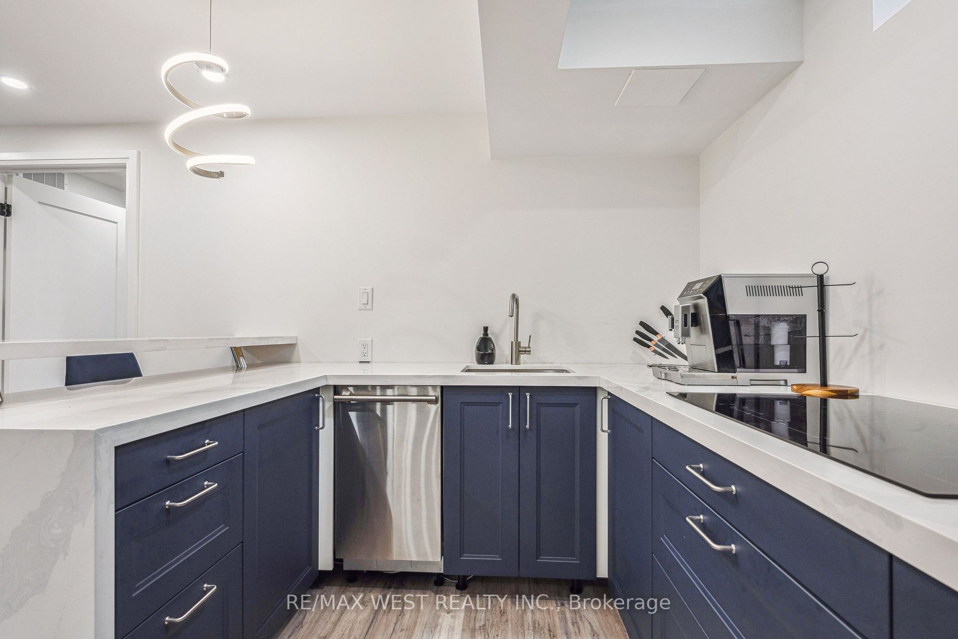 184 Pine Hill Rd