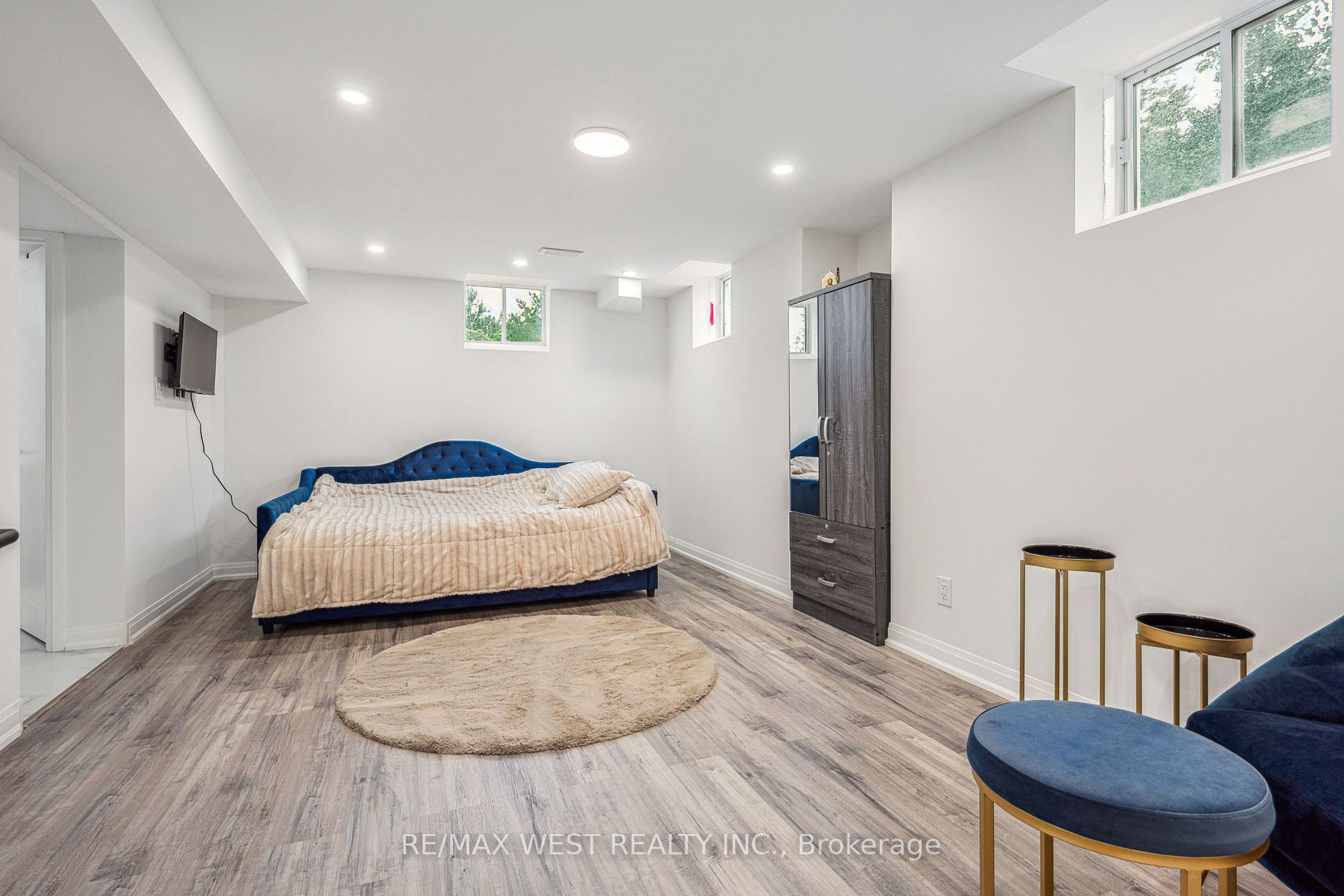184 Pine Hill Rd