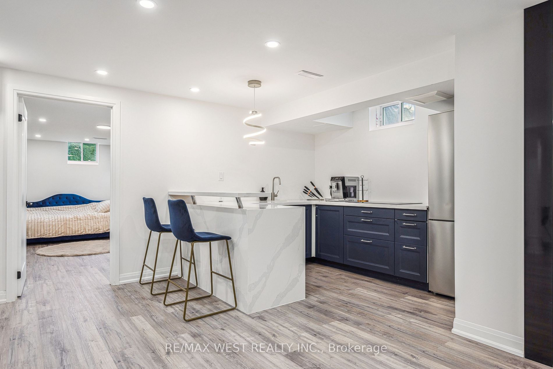 184 Pine Hill Rd