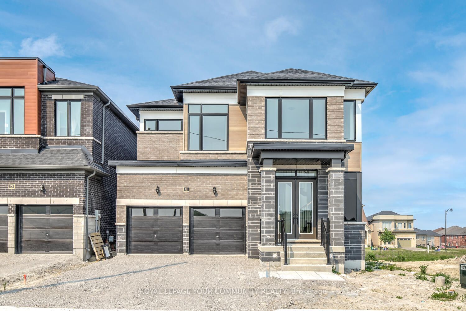81 Eastgrove Sq