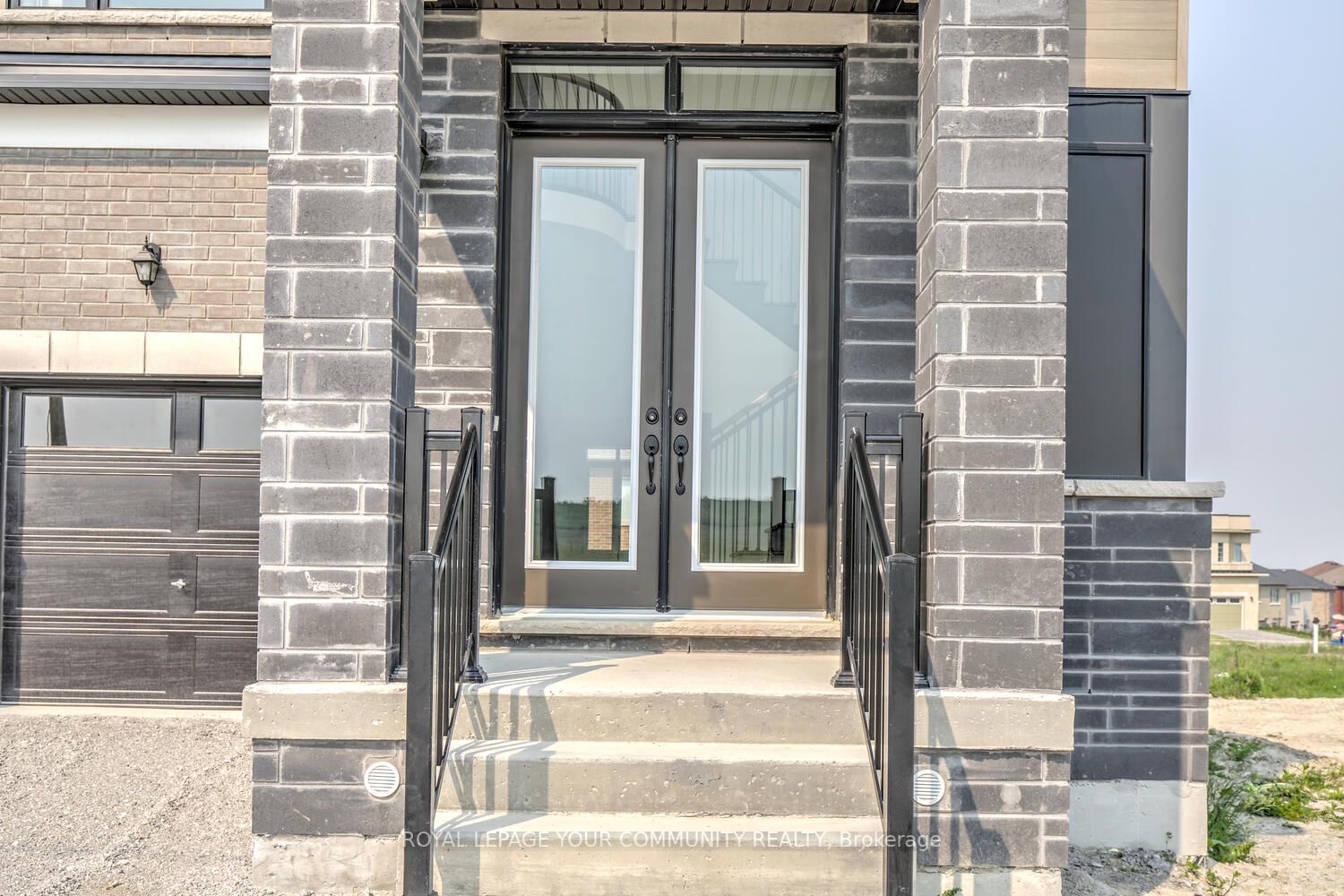 81 Eastgrove Sq