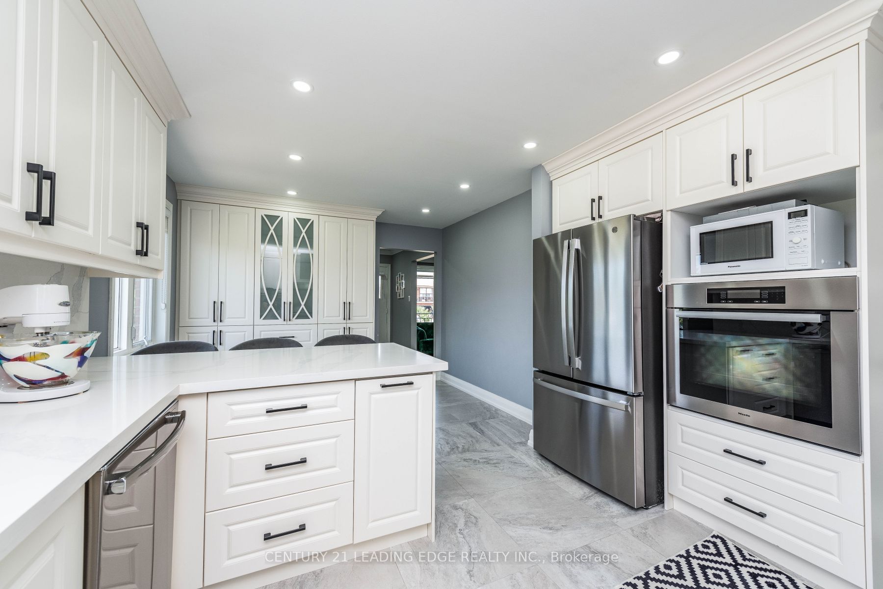2 Twinberry Cres