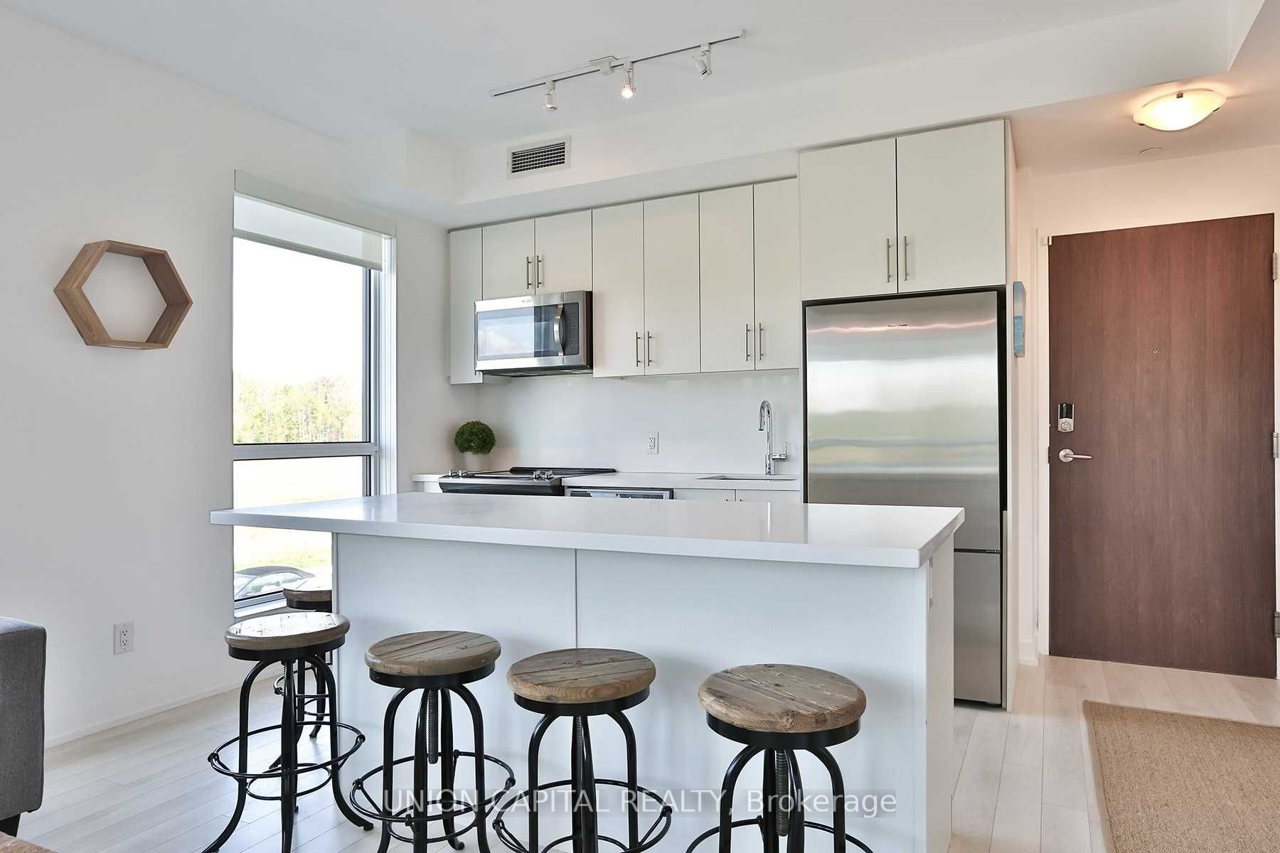 271 Sea Ray Avenue, #B212