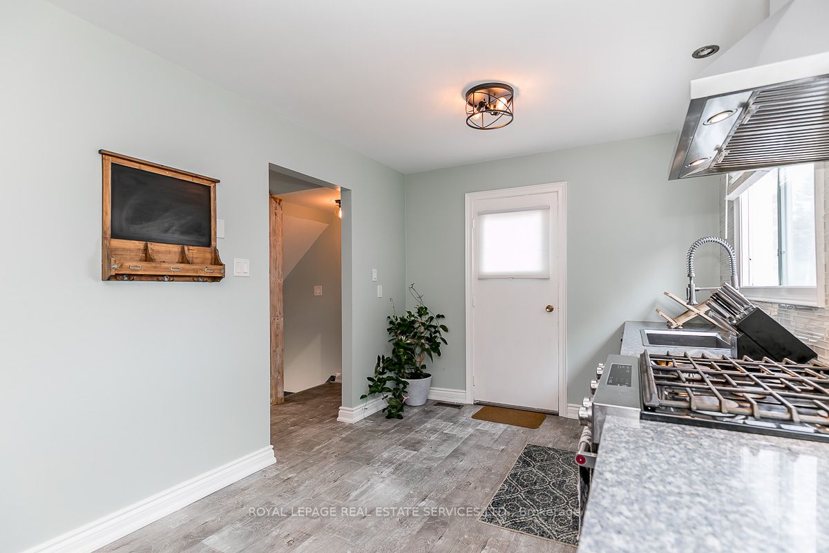 188 Mason Ave