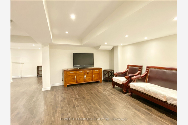 49 Goldlist Dr, Richmond Hill