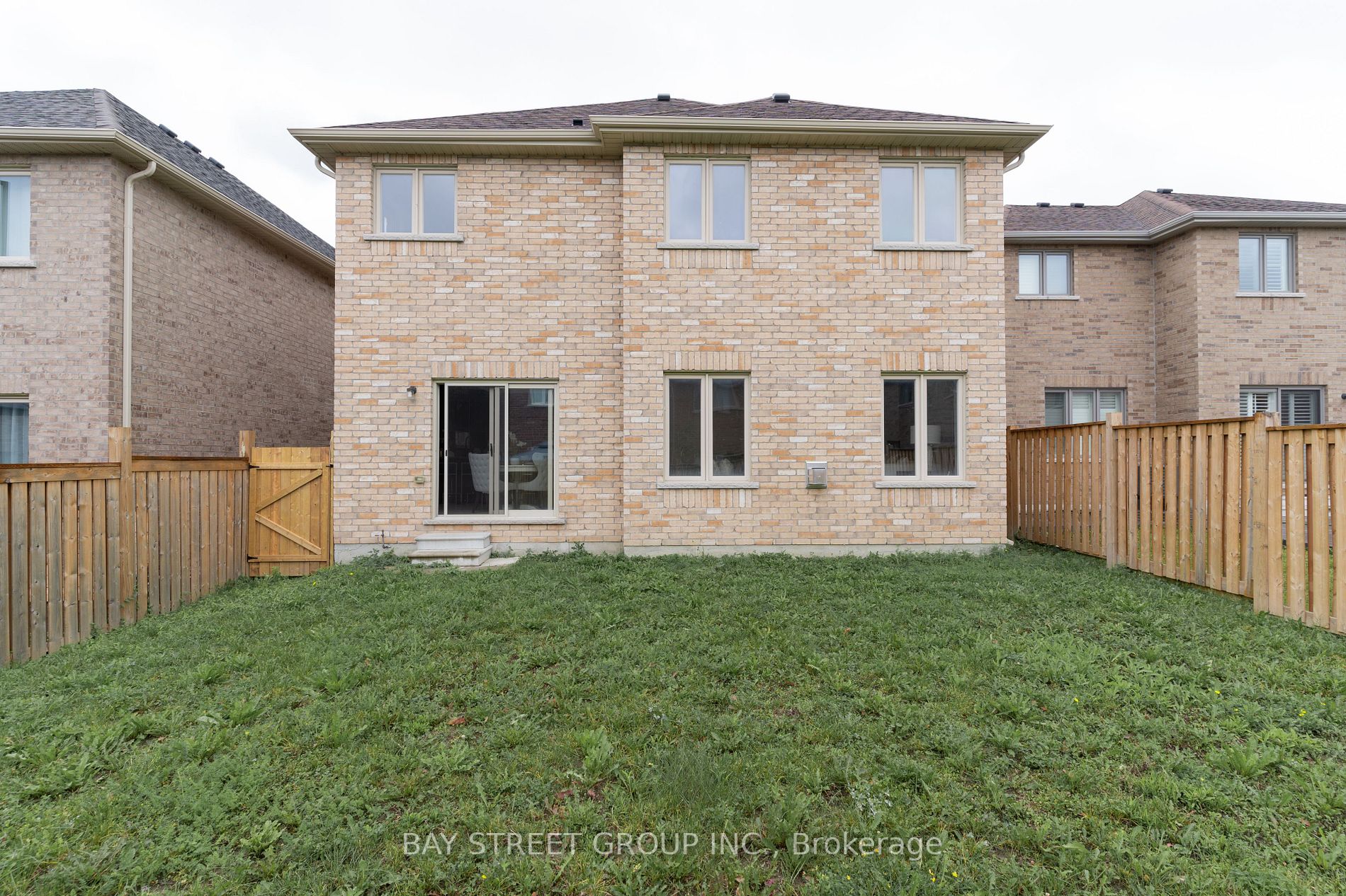 10 Milby Crescent