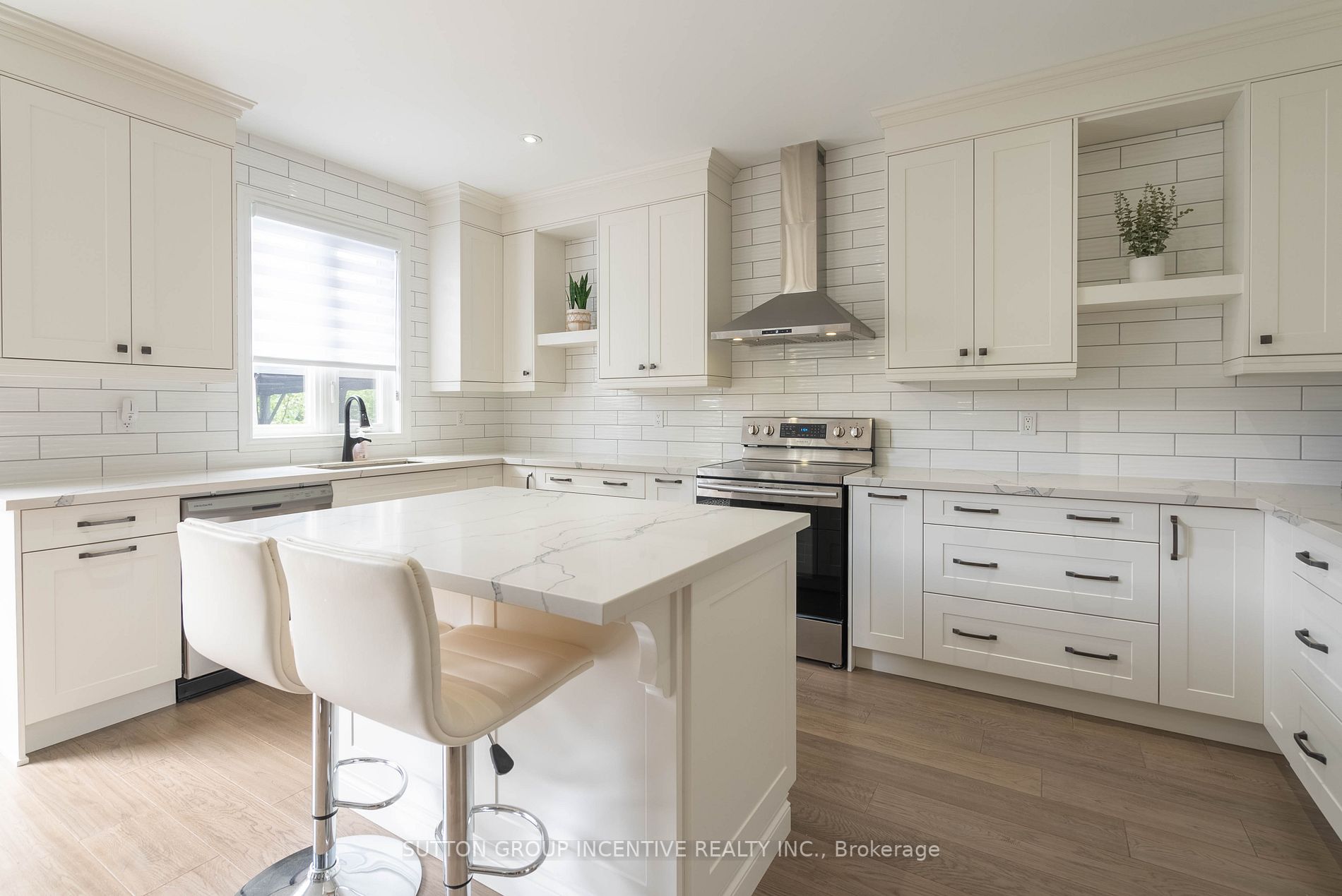 83 Aishford Rd