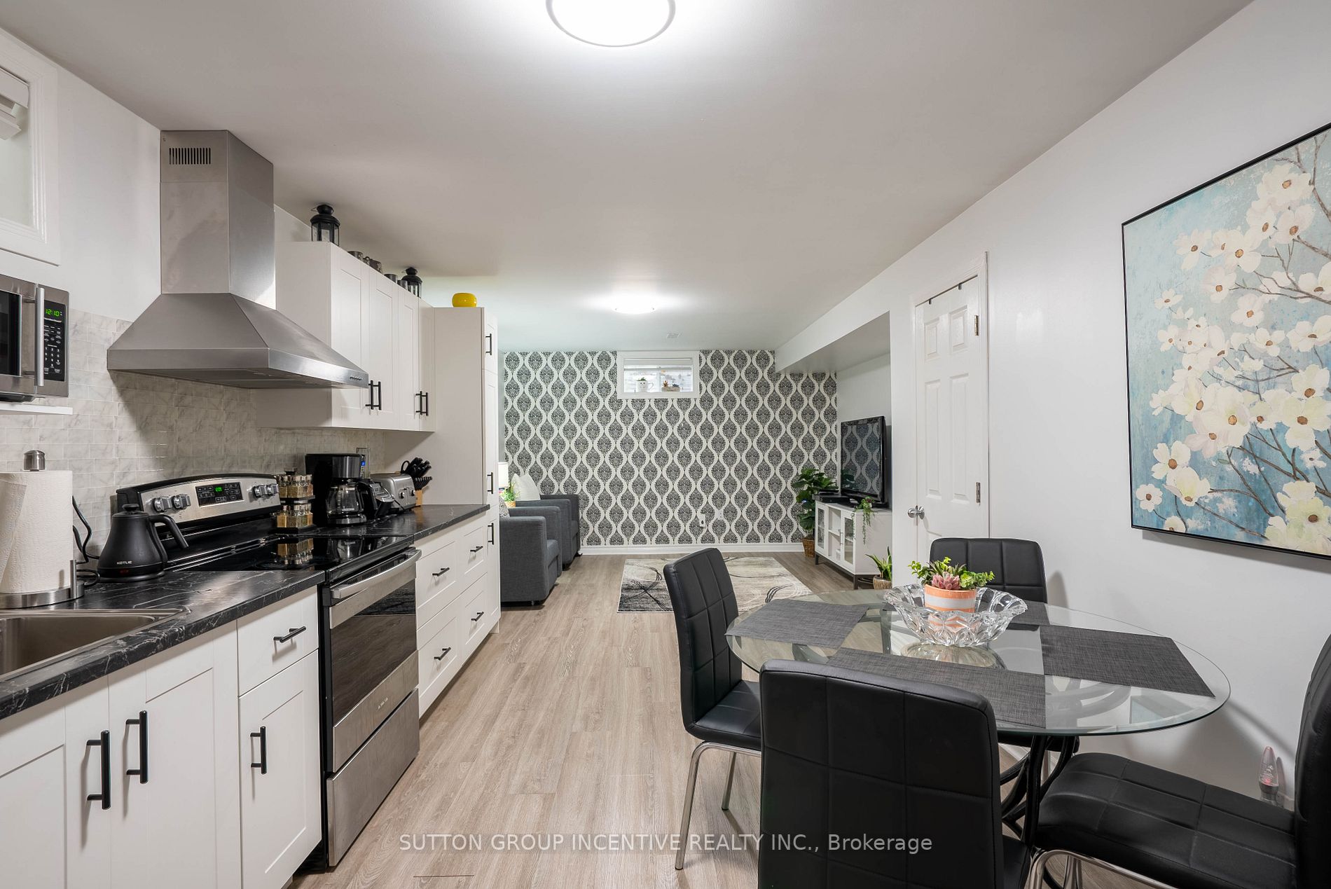 83 Aishford Rd