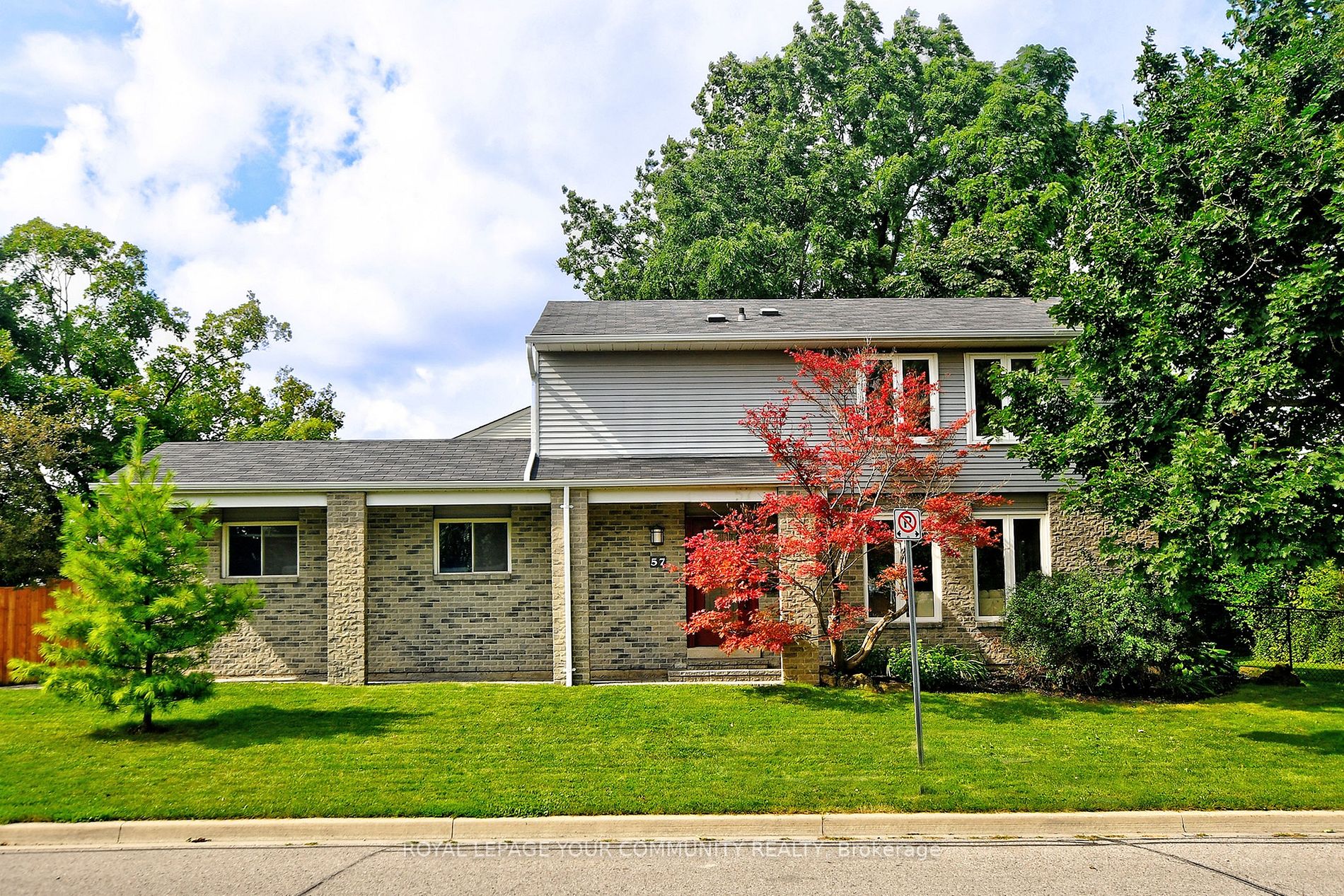 57 Sandusky Crescent