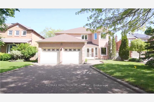26 Vasselle Cres, Markham