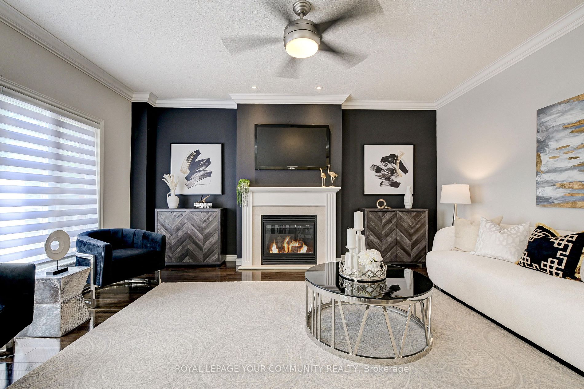63 Woodbury Cres
