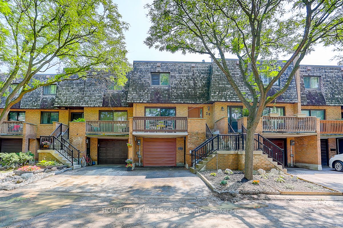 29 Ashglen Way, #1