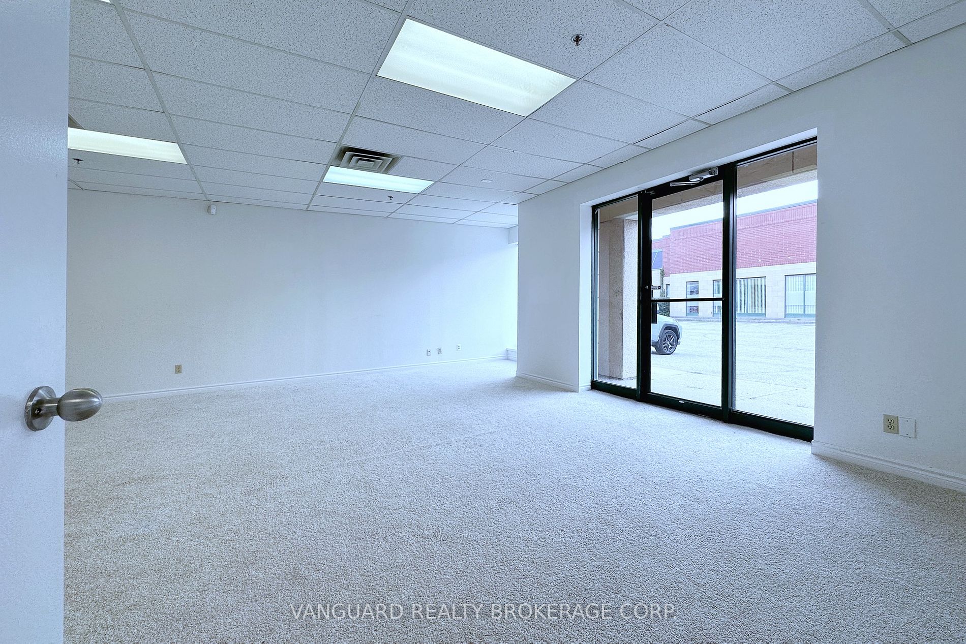 180 Trowers Rd, #28