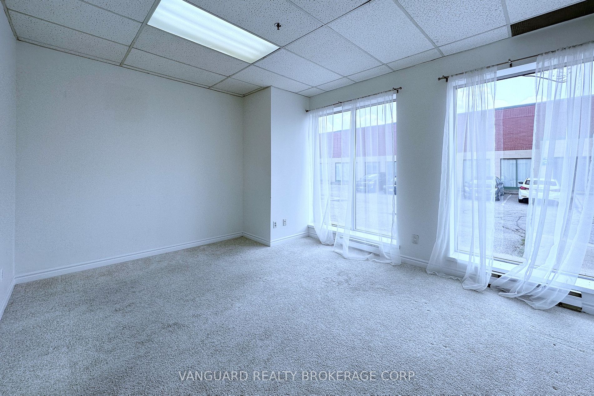 180 Trowers Rd, #28