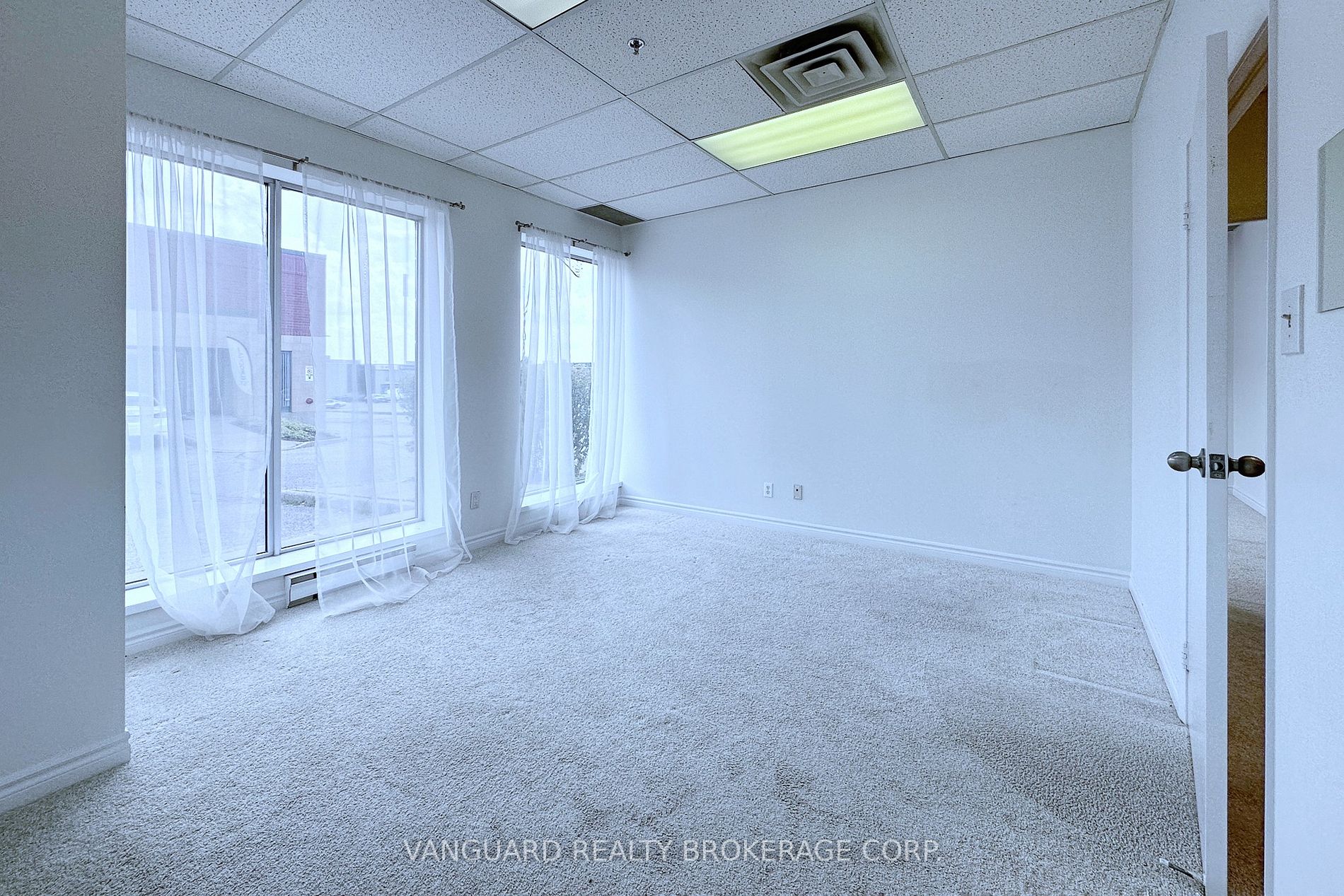 180 Trowers Rd, #28