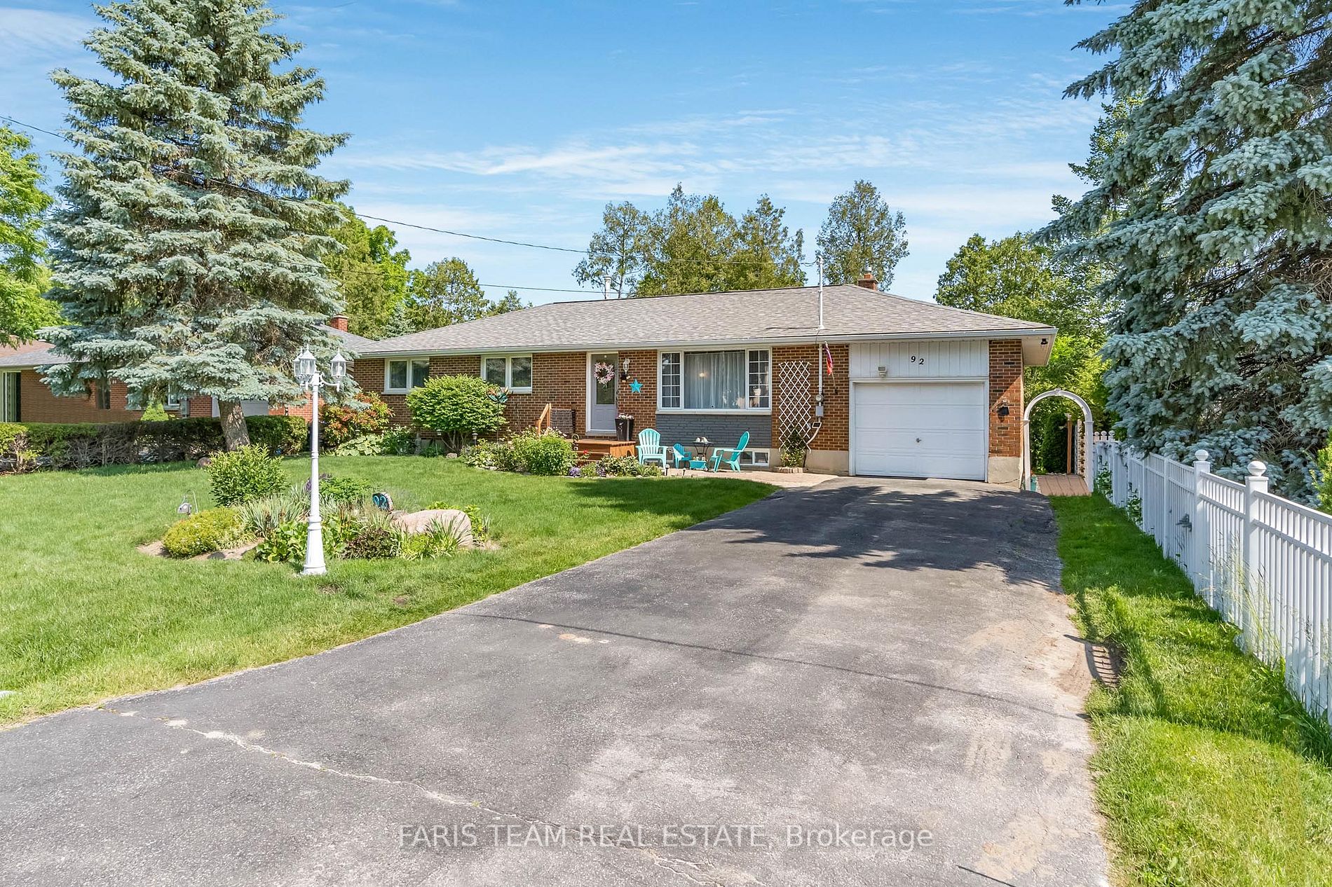 92 Boyne Cres