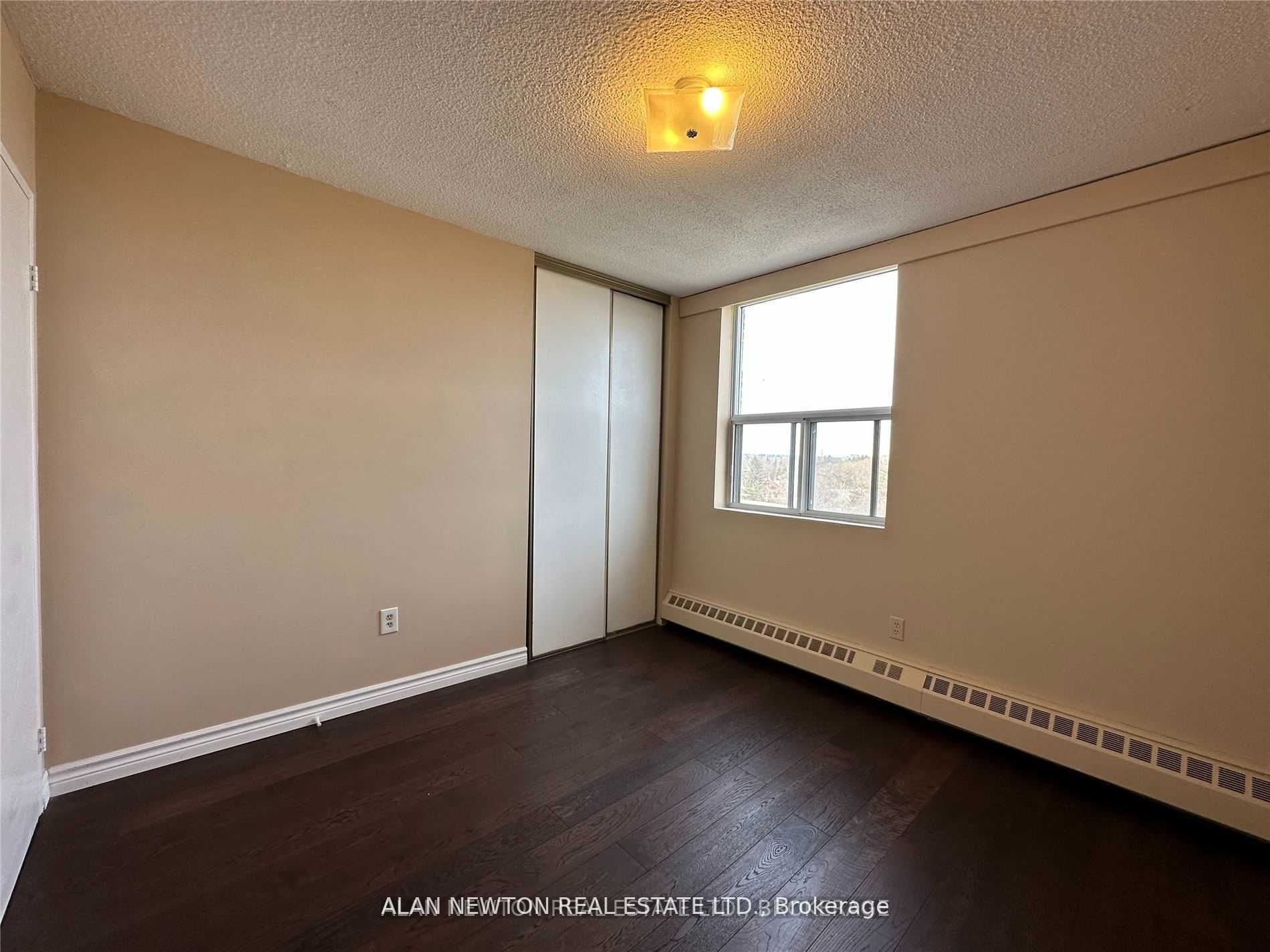 180 Dudley Ave, #601