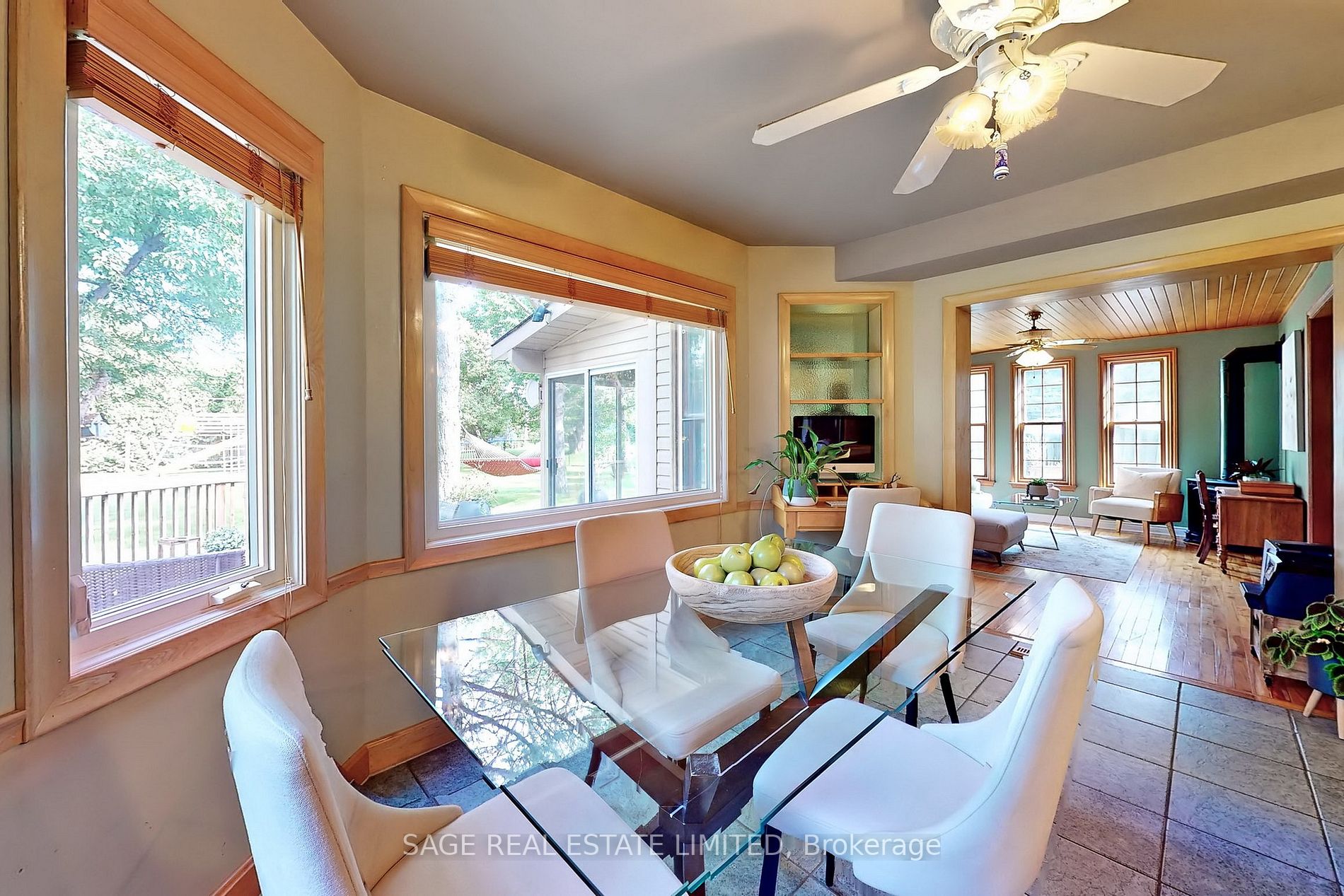 117 Humber Valley Cres