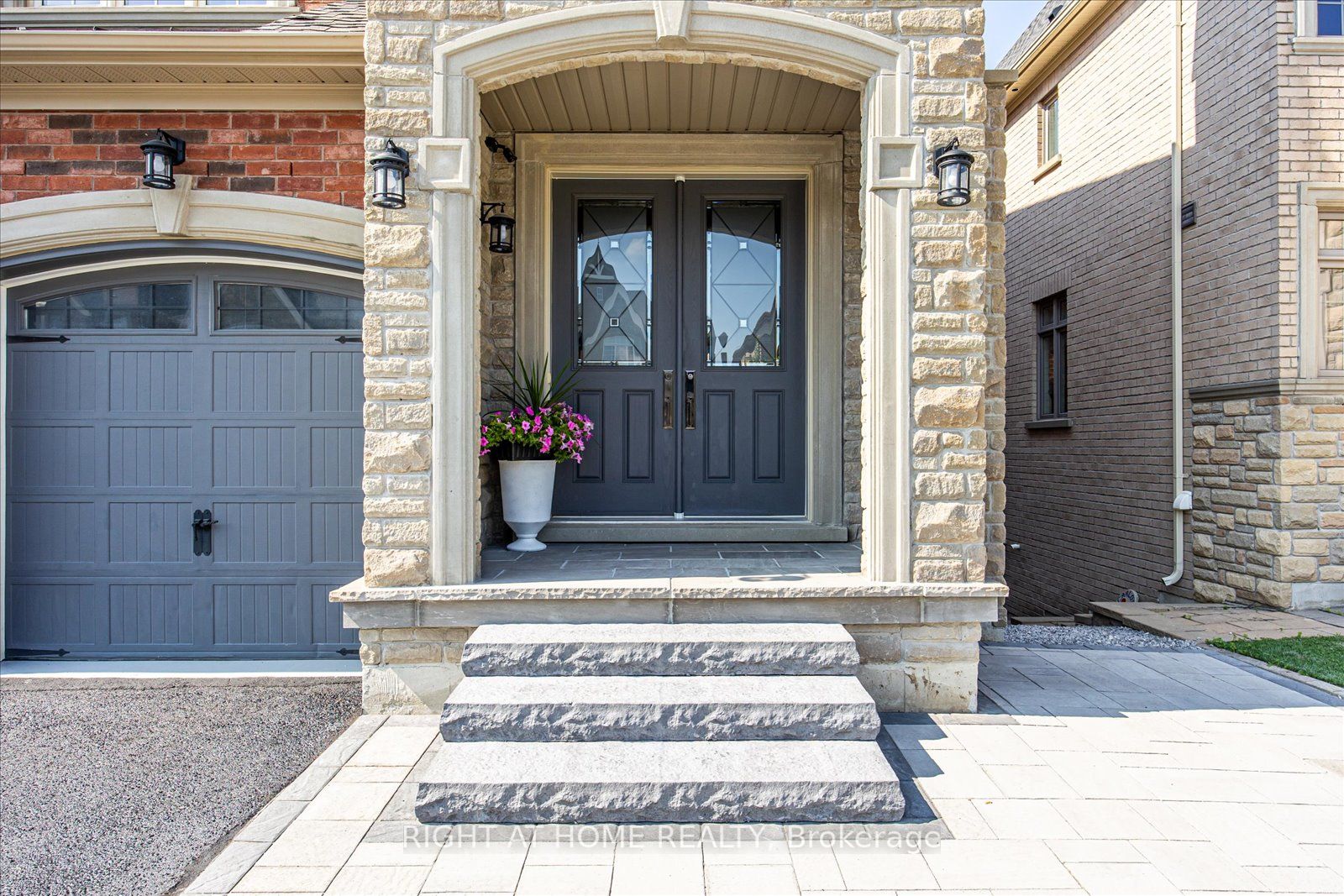 20 Lilly Valley Cres