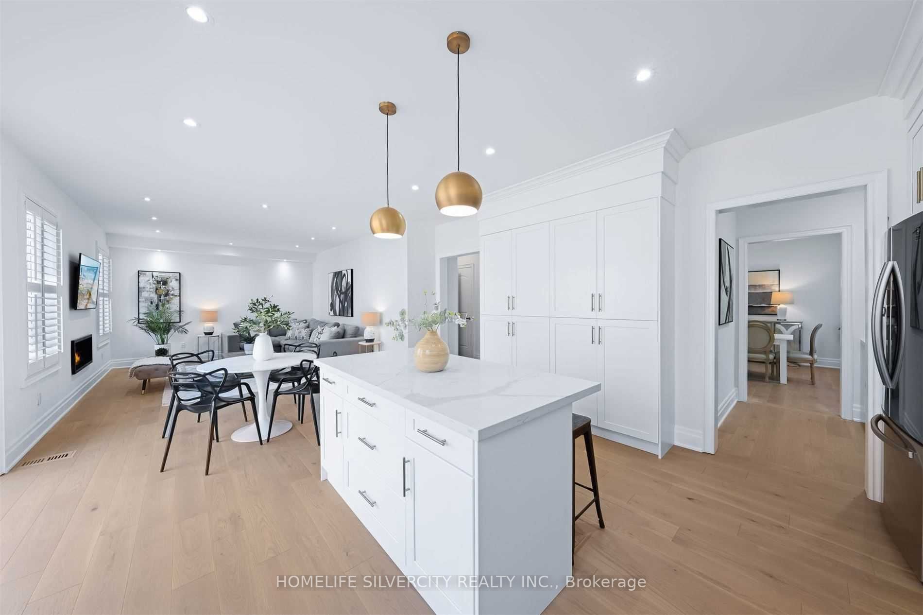 14 Ben Sinclair Avenue