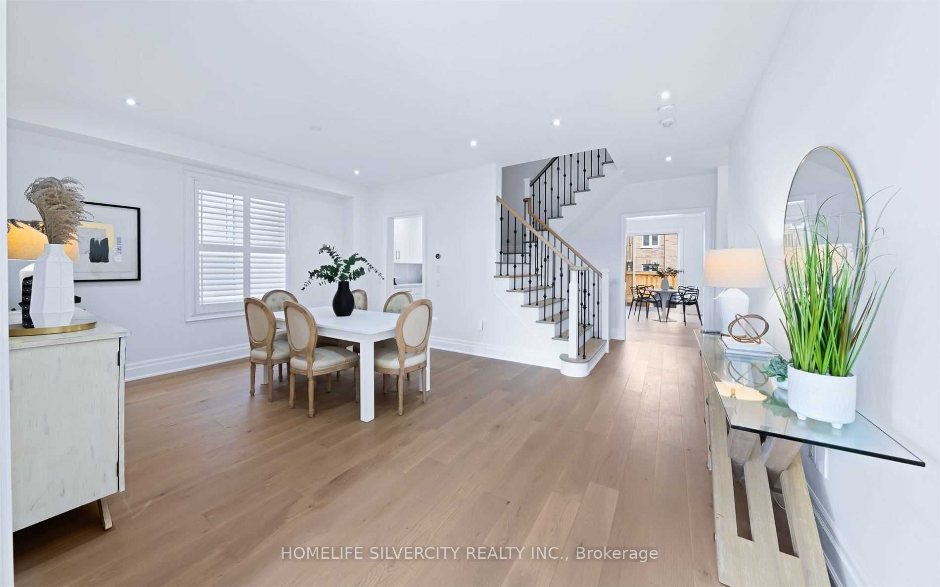 14 Ben Sinclair Avenue