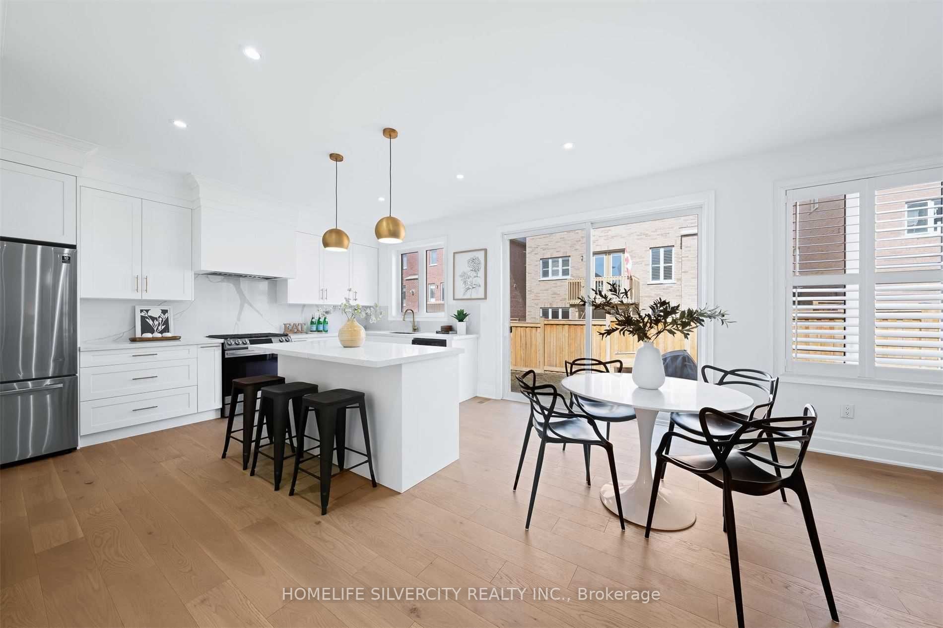 14 Ben Sinclair Avenue