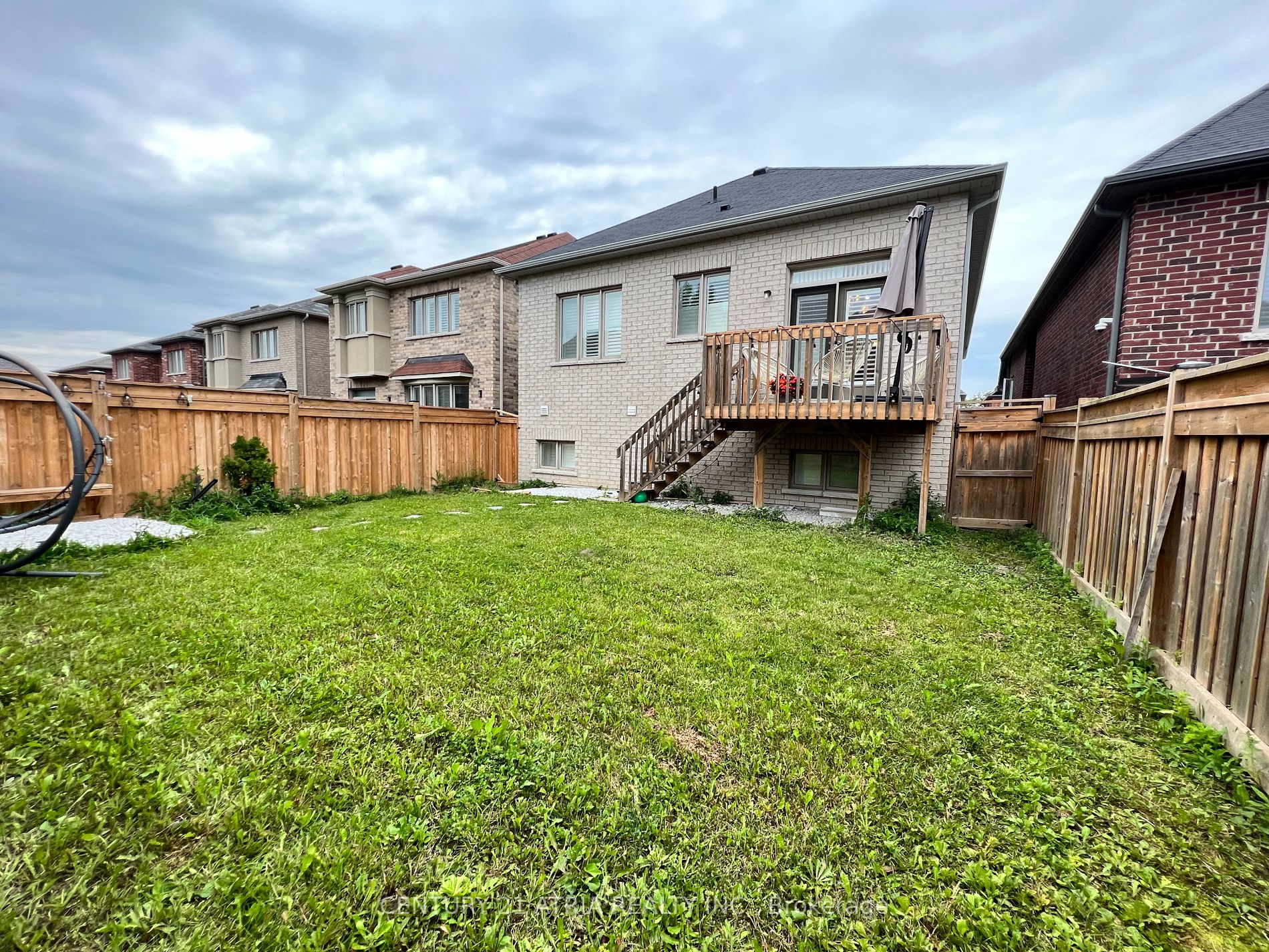 578 sweetwater Crescent