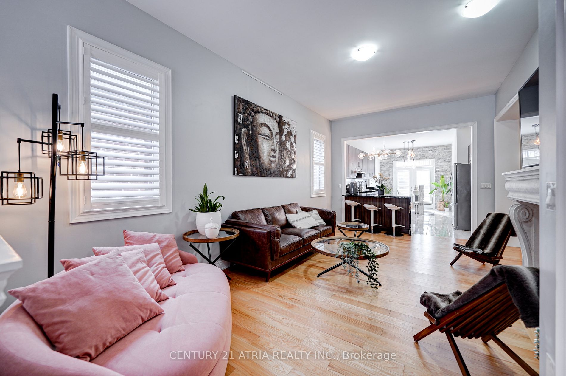 578 sweetwater Crescent