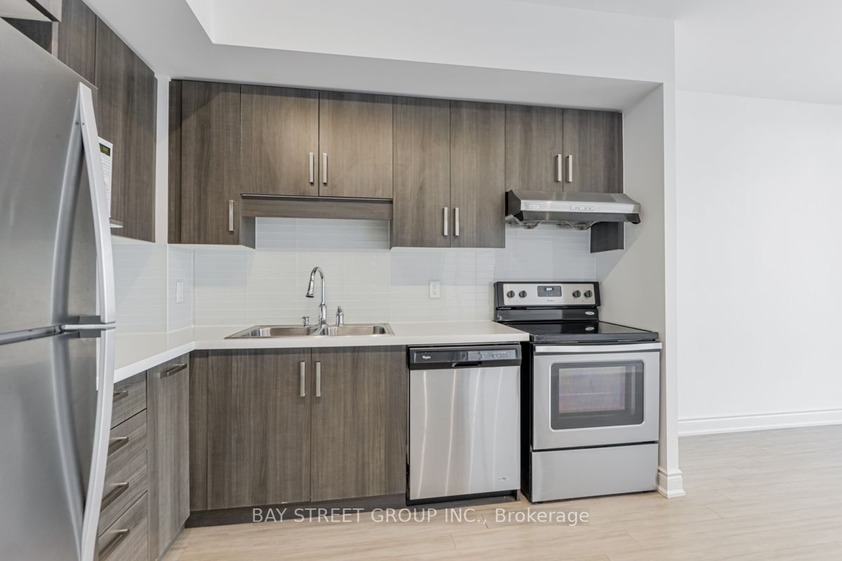99 South Town Centre Blvd, #Ph1216