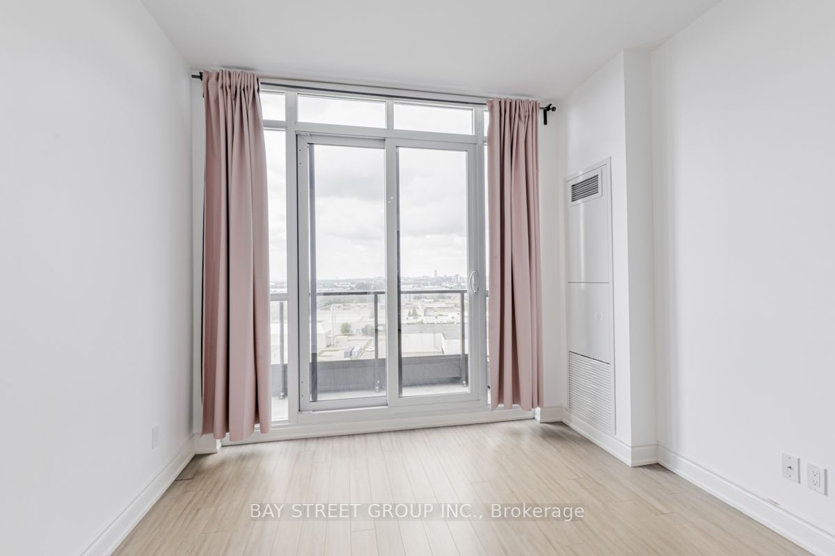 99 South Town Centre Blvd, #Ph1216