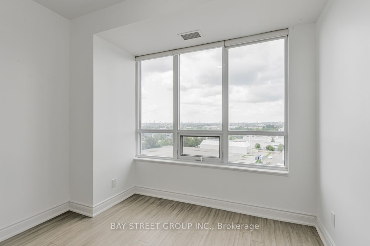 99 South Town Centre Blvd, #Ph1216